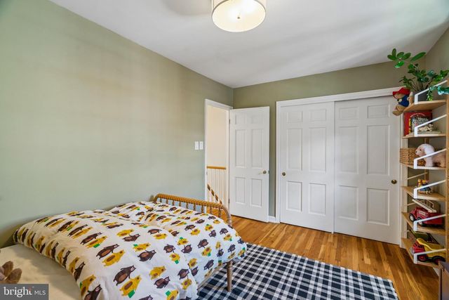 1110 WAVERLY ST, Philadelphia, PA 19147