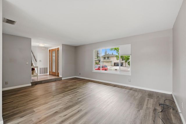 8008 Mesa Oak Way, Citrus Heights, CA 95610