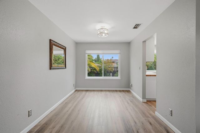 8008 Mesa Oak Way, Citrus Heights, CA 95610