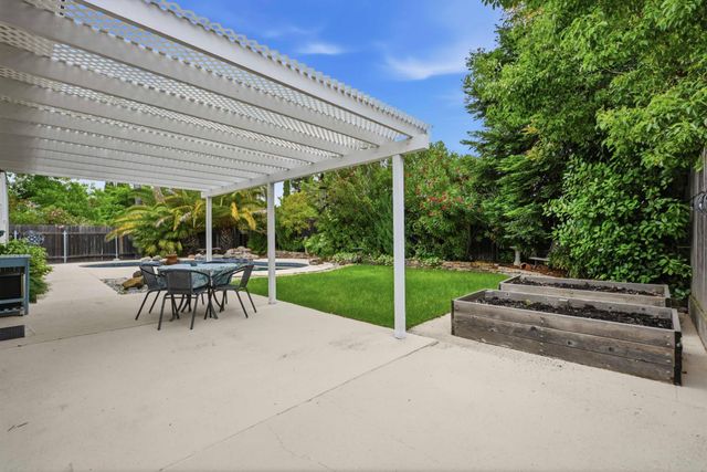 8008 Mesa Oak Way, Citrus Heights, CA 95610