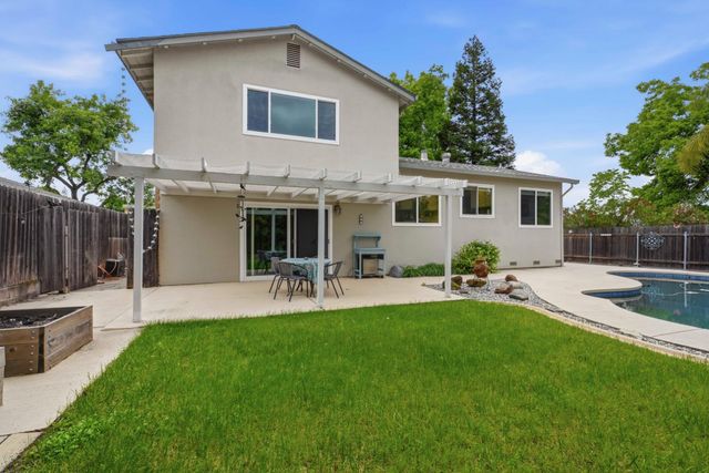 8008 Mesa Oak Way, Citrus Heights, CA 95610