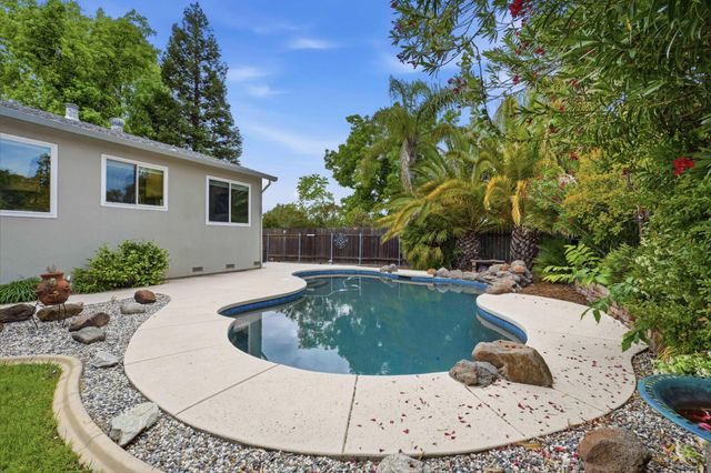 8008 Mesa Oak Way, Citrus Heights, CA 95610