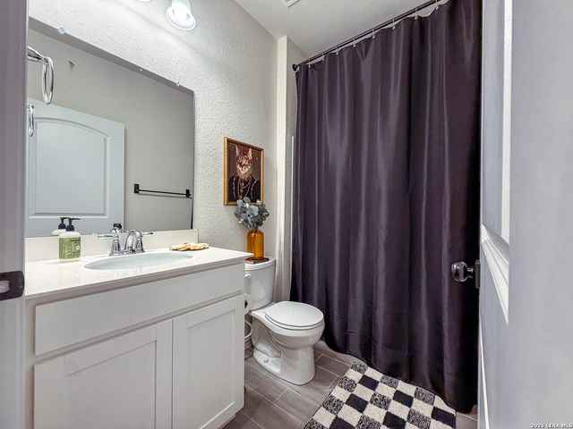 141 Inverness, Boerne, TX 78015