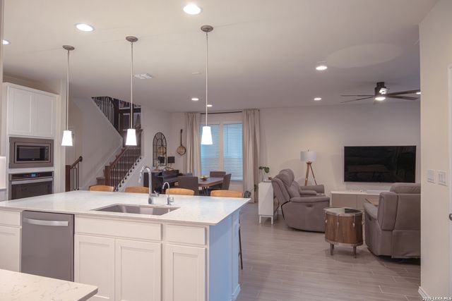 141 Inverness, Boerne, TX 78015