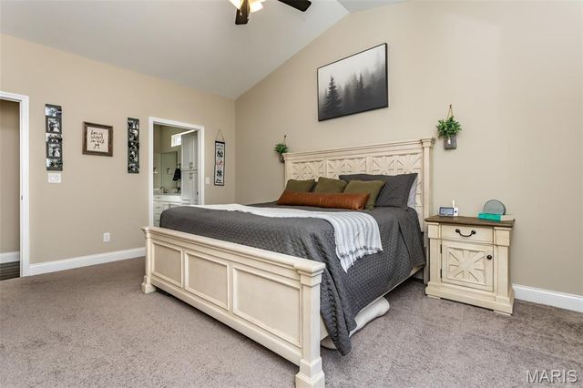 7987 Matterhorn Canyon Road, Caseyville, IL 62232