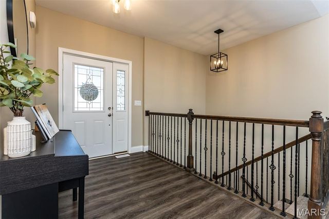 7987 Matterhorn Canyon Road, Caseyville, IL 62232