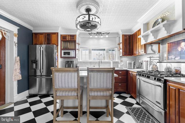 1916 HANOVER PIKE, Hampstead, MD 21074