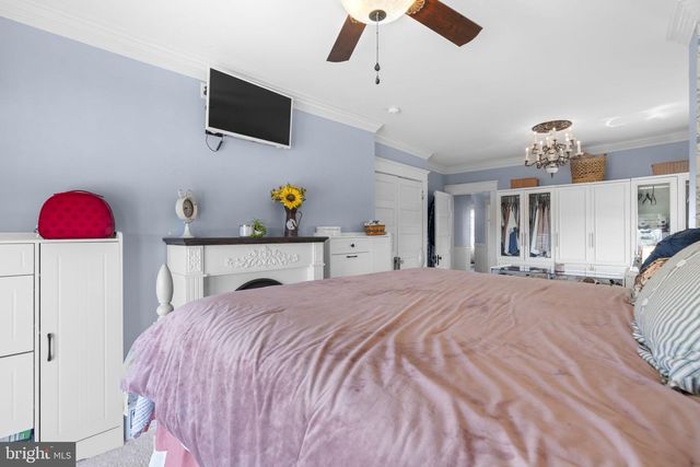 1916 HANOVER PIKE, Hampstead, MD 21074
