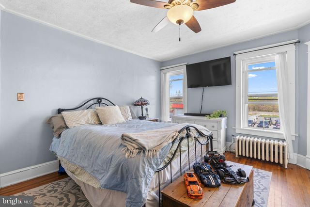 1916 HANOVER PIKE, Hampstead, MD 21074