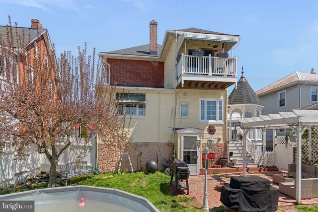 1916 HANOVER PIKE, Hampstead, MD 21074