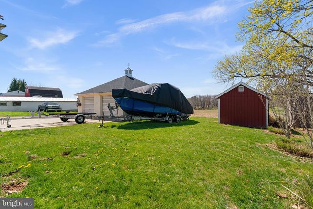 1916 HANOVER PIKE, Hampstead, MD 21074