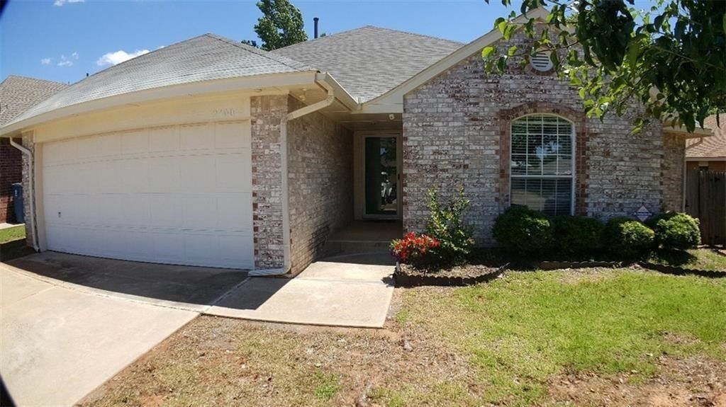 2100 Silver Fox Drive, Edmond, OK 73003