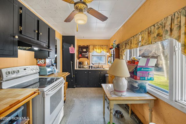 59 Nomoco Road, Freehold, NJ 07728