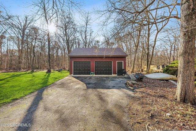 59 Nomoco Road, Freehold, NJ 07728