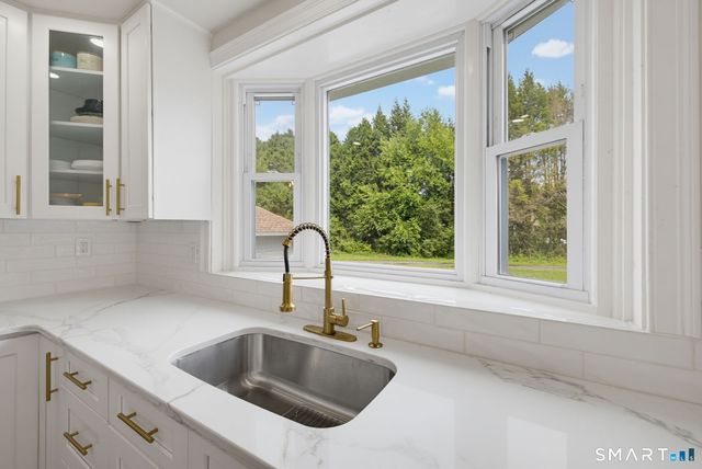 140 Chapel Road, South Windsor, CT 06074