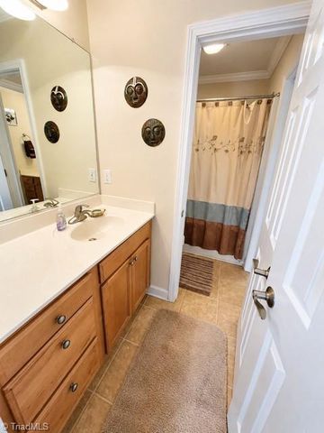 358 Quick Silver Drive, Winston-salem, NC 27127