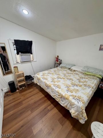 24 Hollywood Ave, Hillside Twp., NJ 07205