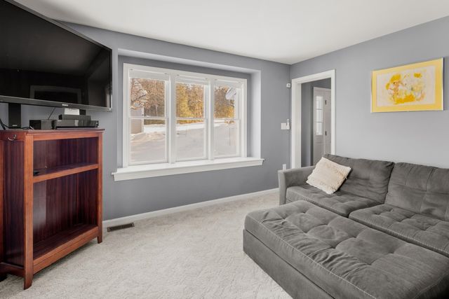 95 Winterbird Ridge Road, Stowe, VT 05672