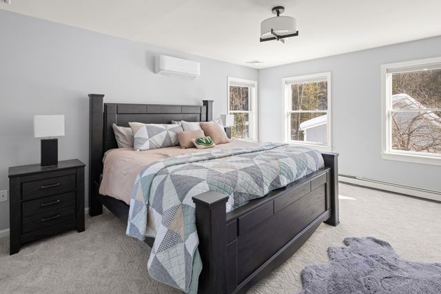 95 Winterbird Ridge Road, Stowe, VT 05672