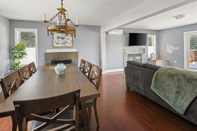 95 Winterbird Ridge Road, Stowe, VT 05672