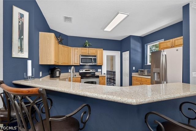 1806 Concordia Lake CIR 2210, Cape Coral, FL 33909
