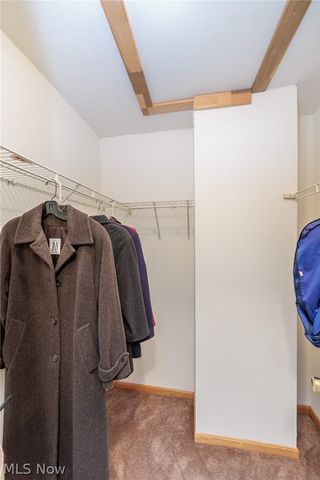 18608 Southporte Drive, Strongsville, OH 44136