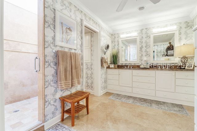 4 Hartford Pl, Hilton Head Island, SC 29928