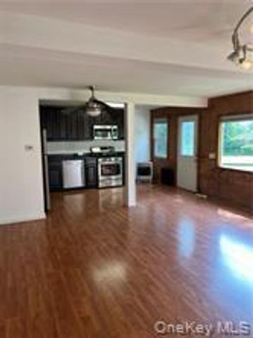 591 S Mountain Road, New City, NY 10956