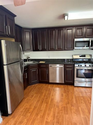 591 S Mountain Road, New City, NY 10956