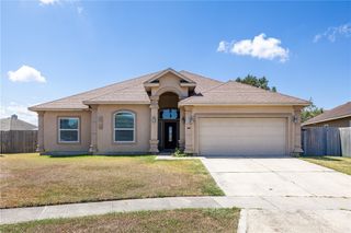 8221 Azimuth Ct, Corpus Christi, TX 78414