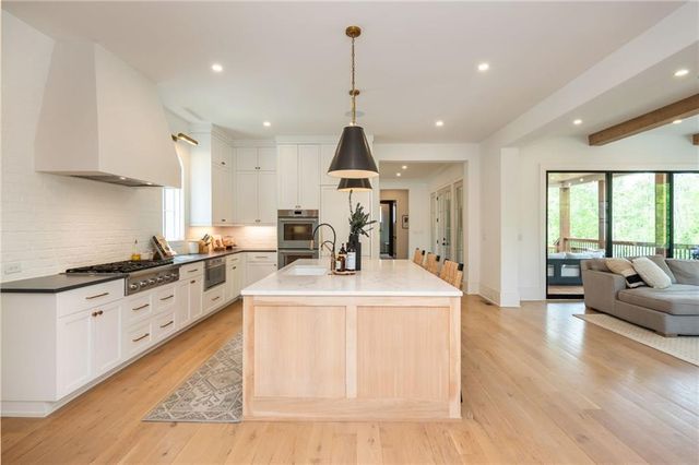 345 Roswell Farms Drive, Roswell, GA 30075