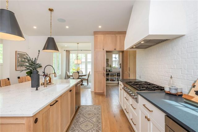 345 Roswell Farms Drive, Roswell, GA 30075