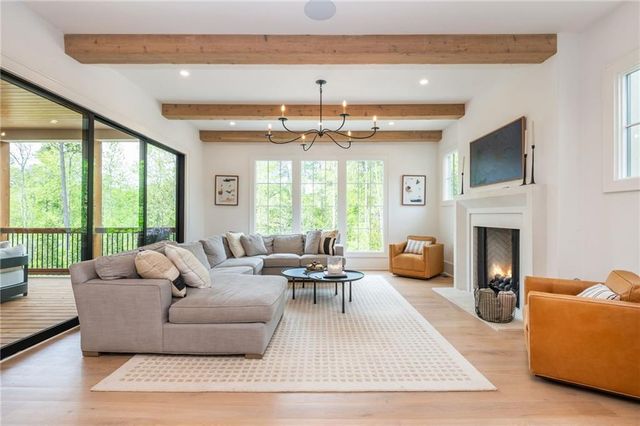 345 Roswell Farms Drive, Roswell, GA 30075
