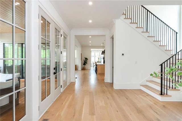 345 Roswell Farms Drive, Roswell, GA 30075