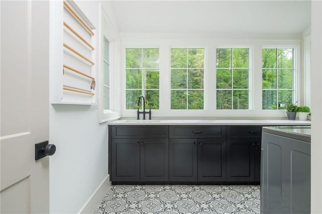 345 Roswell Farms Drive, Roswell, GA 30075