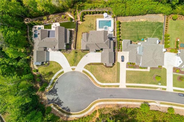 345 Roswell Farms Drive, Roswell, GA 30075
