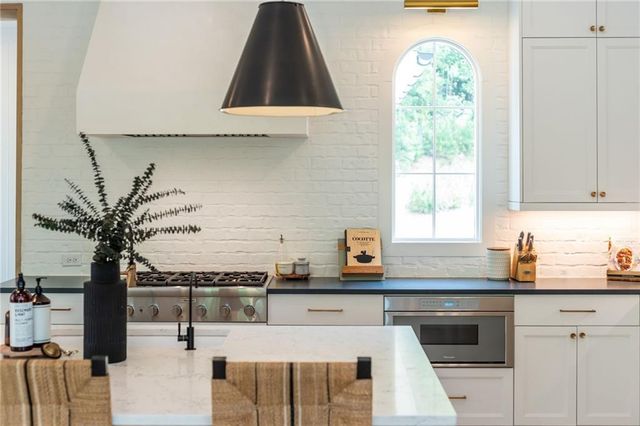 345 Roswell Farms Drive, Roswell, GA 30075
