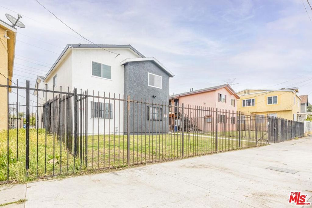Image 1 of property listing at 1535 E 92nd Street, Los Angeles, CA 90002