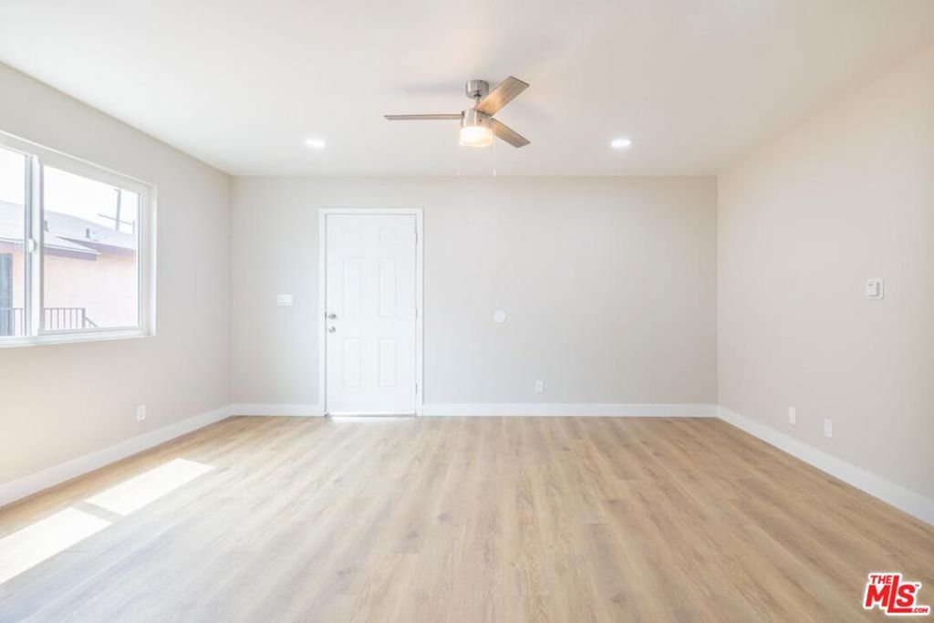 Image 18 of property listing at 1535 E 92nd Street, Los Angeles, CA 90002