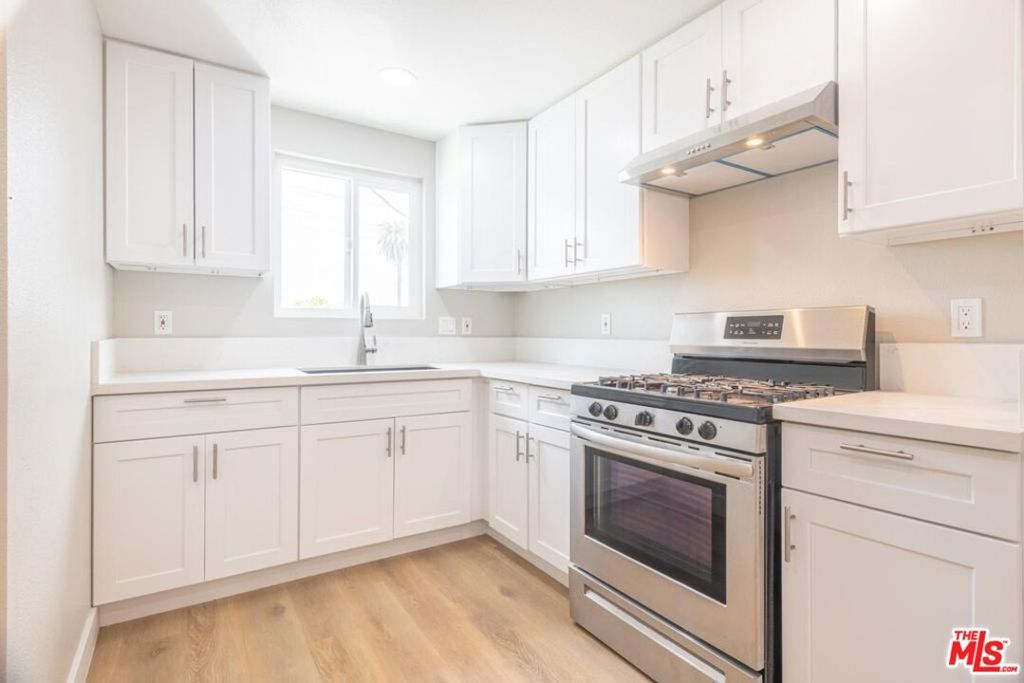 Image 4 of property listing at 1535 E 92nd Street, Los Angeles, CA 90002
