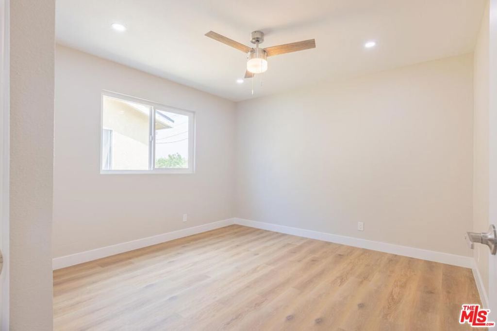 Image 8 of property listing at 1535 E 92nd Street, Los Angeles, CA 90002