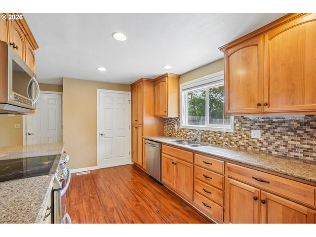 2104 Ne 128TH Ave, Vancouver, WA 98684