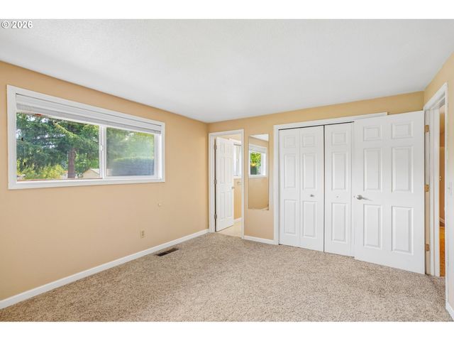 2104 Ne 128TH Ave, Vancouver, WA 98684