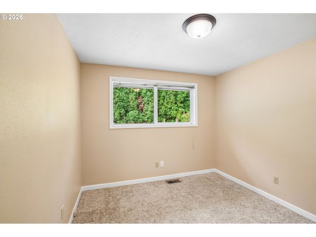 2104 Ne 128TH Ave, Vancouver, WA 98684
