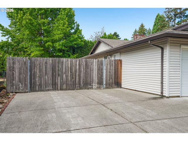 2104 Ne 128TH Ave, Vancouver, WA 98684