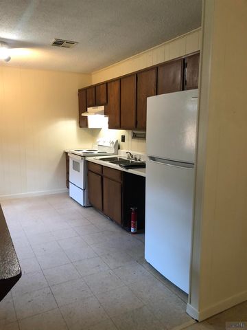 429 and 433 Richmond Avenue, Houma, LA 70363