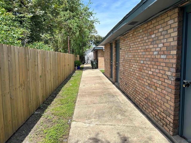 429 and 433 Richmond Avenue, Houma, LA 70363