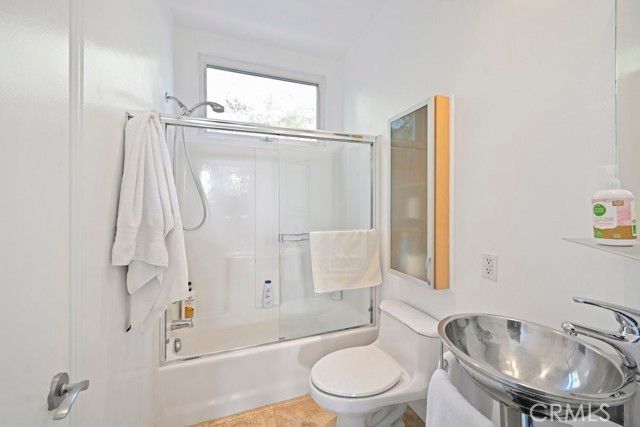 326 Loma Terrace, Laguna Beach, CA 92651