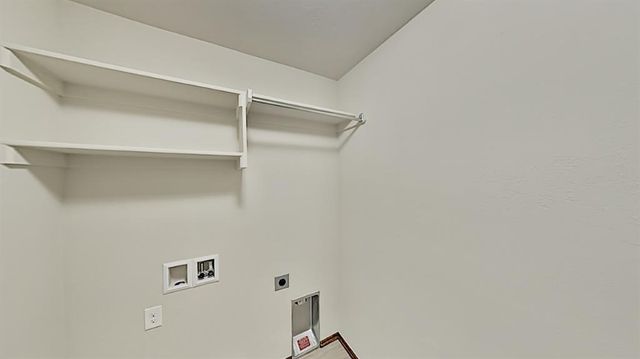 7069 Hidden Trail Lane, Warr Acres, OK 73132