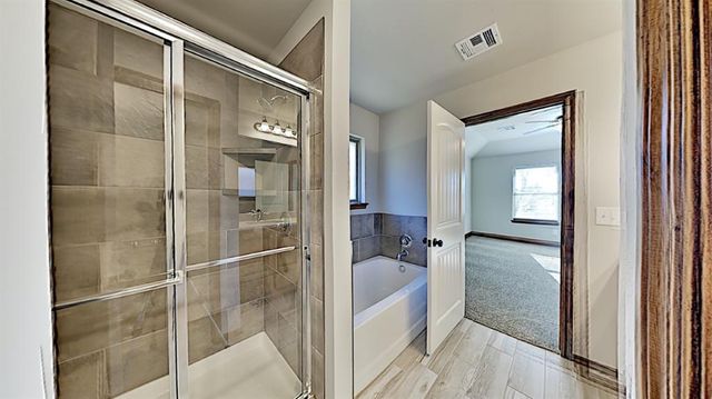 7069 Hidden Trail Lane, Warr Acres, OK 73132